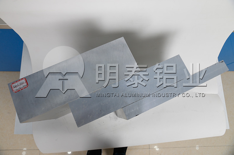 LNG储罐用91亚色视频APP性能优良